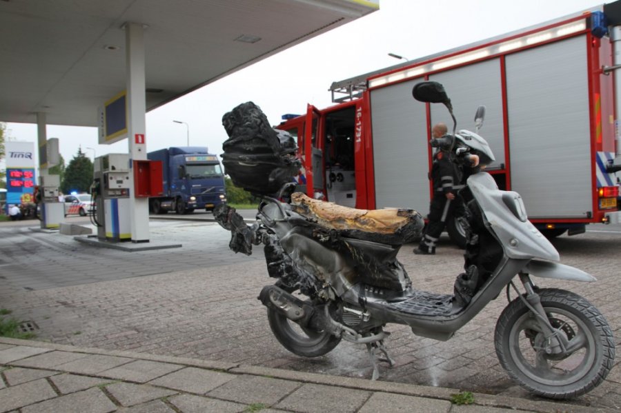 Scooterbrand Noordwijkerweg Rijnsburg